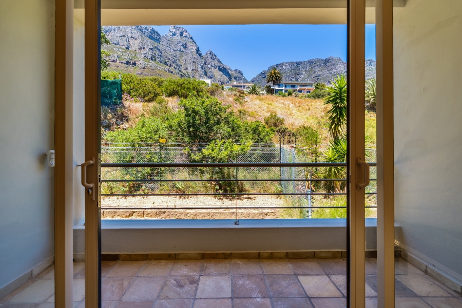 To Let 3 Bedroom Property for Rent in Camps Bay Western Cape